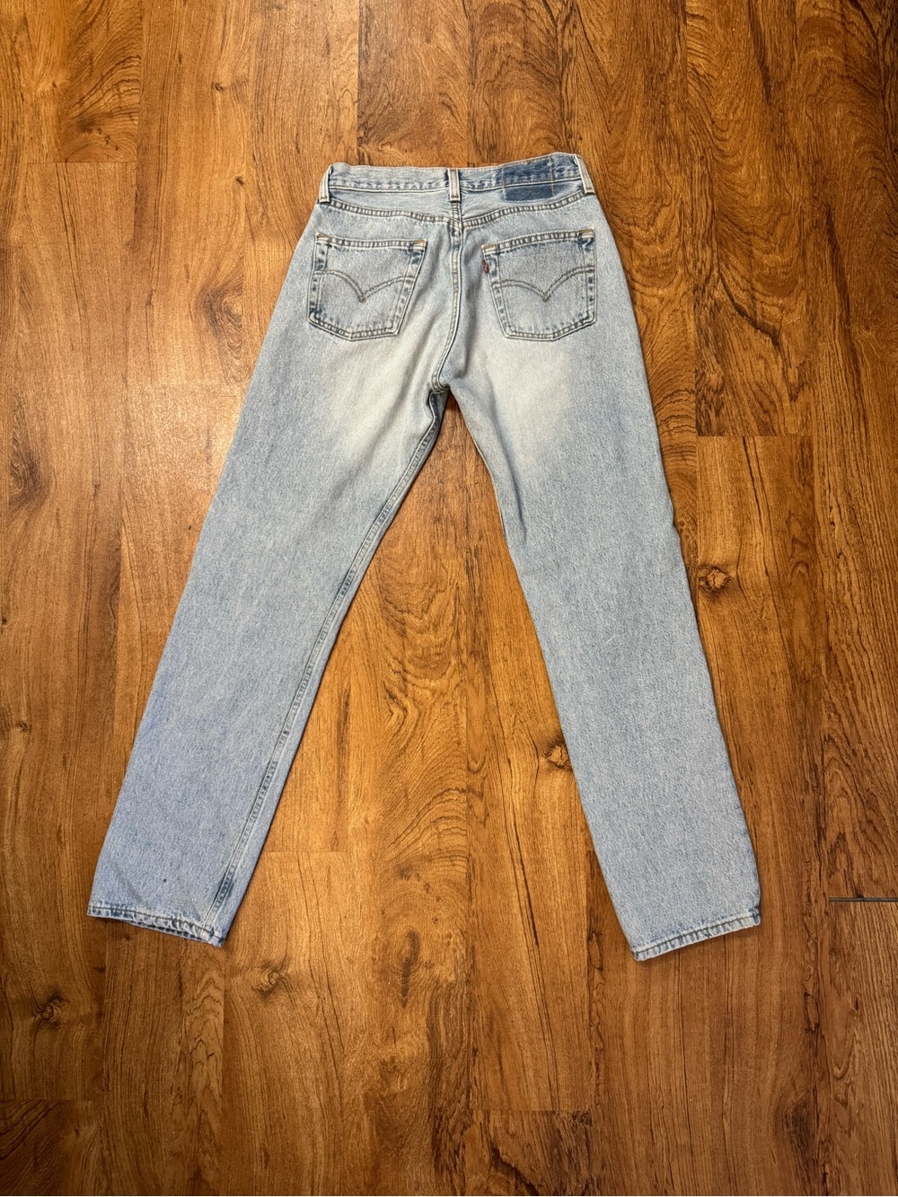 90’s Vintage 501 Faded Levi’s Jeans. 28